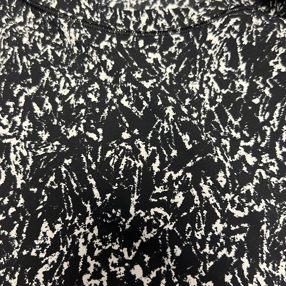 Lululemon tank top - Picture 7 of 7